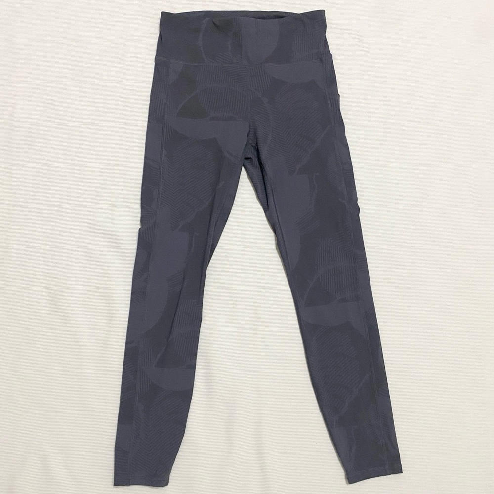 Vuori Stride Leggings Charcoal Mache Gray Leaf Floral Print
